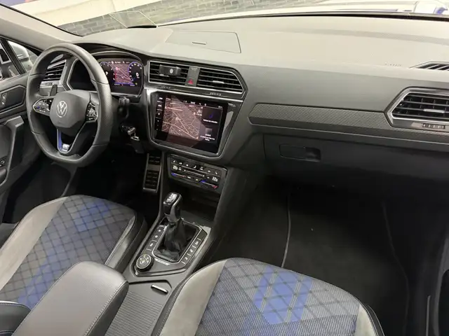 Volkswagen Tiguan view 23