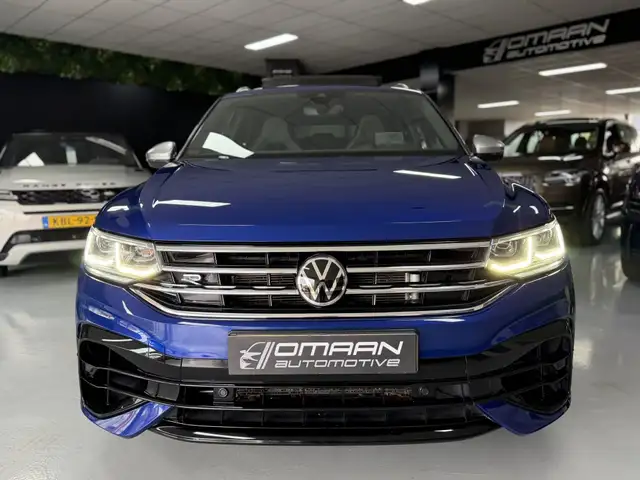 Volkswagen Tiguan view 4