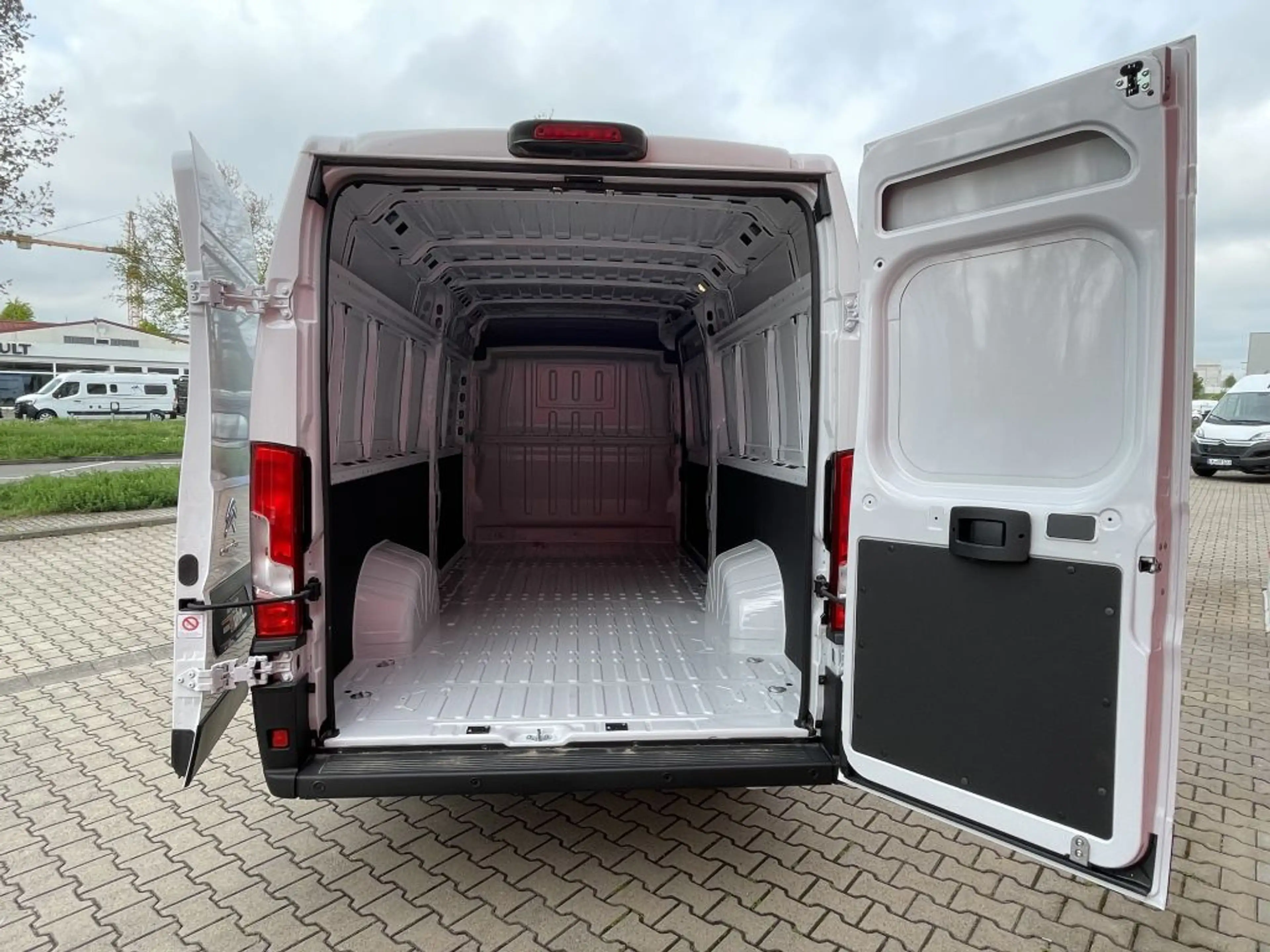 Citroen Jumper Jumper Kawa 35 Heavy L4H2 BlueHDi 165 + NAV, RFK — photo 8