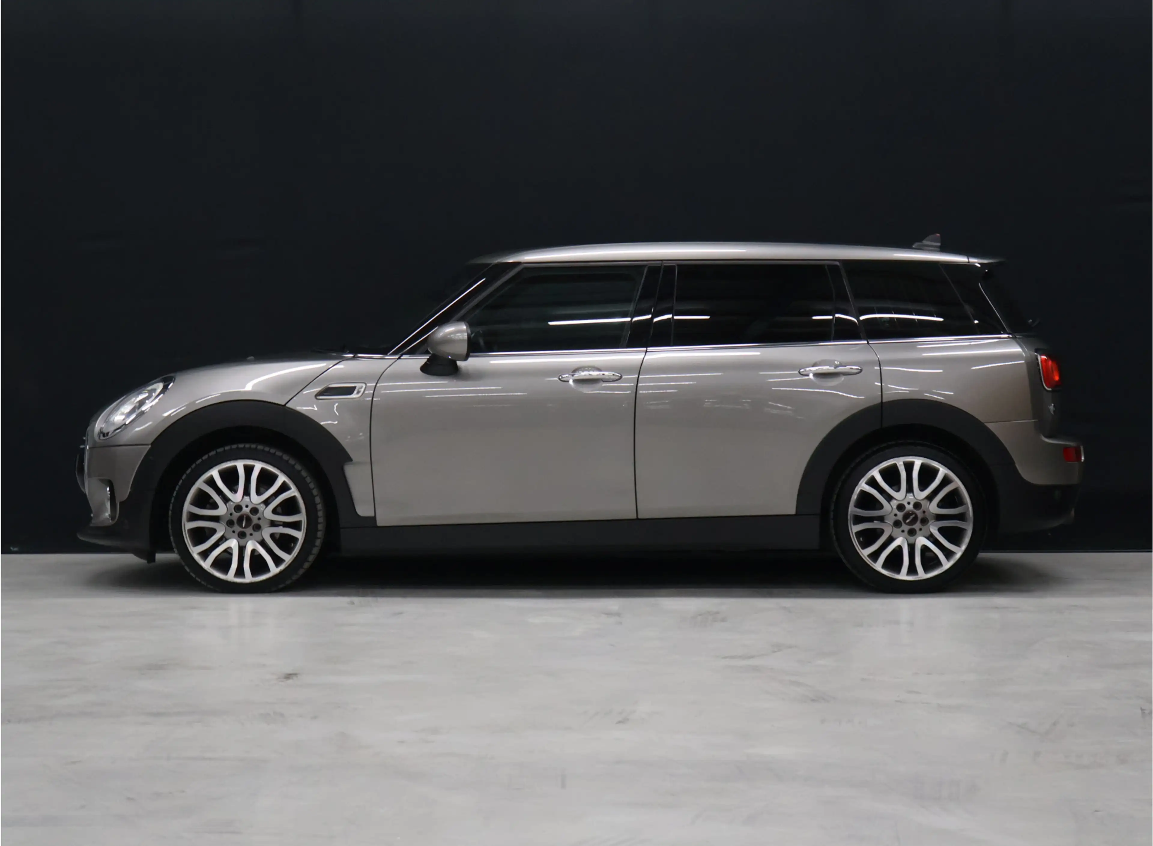MINI Cooper Clubman 1.5 Chili Hyde Park [JCV VELG, NAVIGATIE, BLUETOOT — photo 2