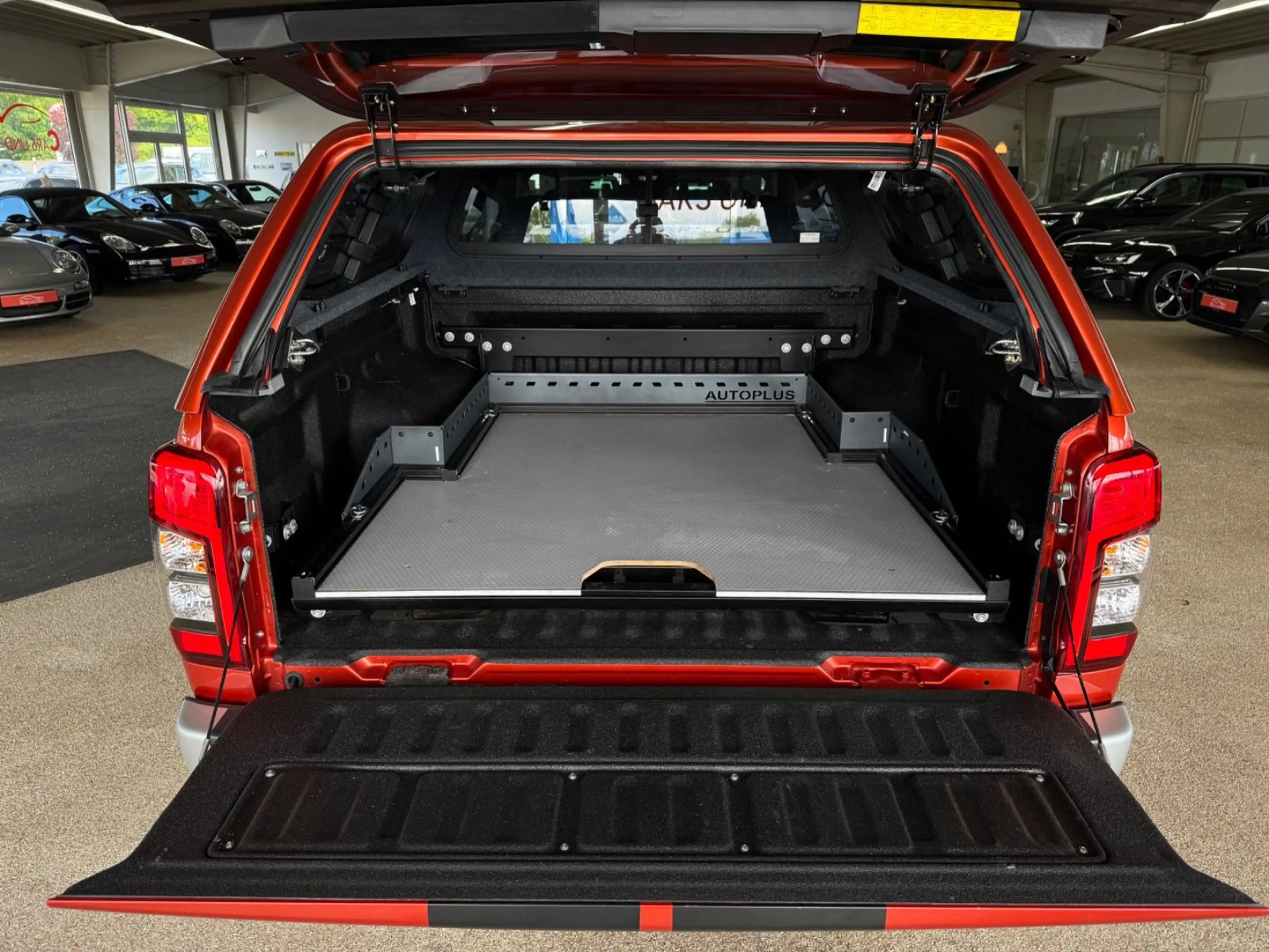 Mitsubishi L200 Top D-Kab 4WD H-Top *STHZ*SHZ*APP*AHK*19%* — photo 7