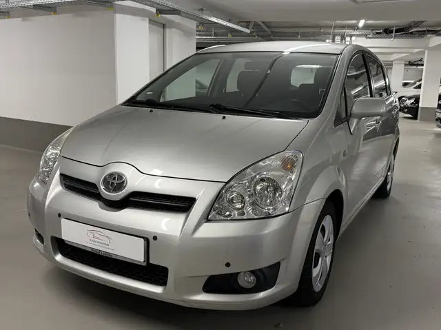 Toyota Corolla Verso 1.8 Sol Automatik 7-Sitzer*PDC*Klima*