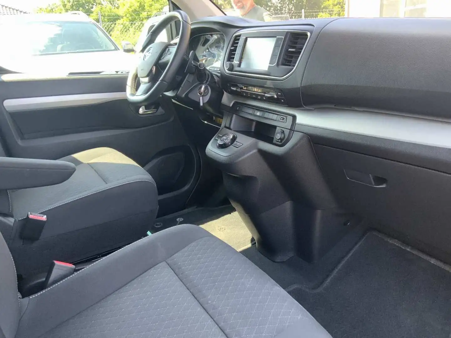 Opel Zafira Life Edi. M+8 Sitze+Navi+HeadUp+Tempo+SHZ Šedá - 2