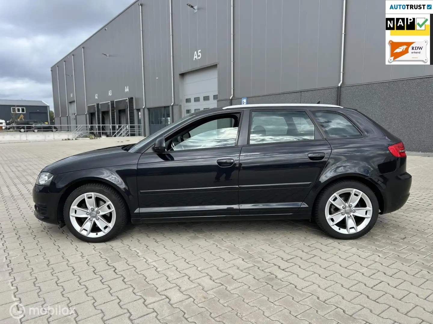 Audi A3 Sportback 1.4 TFSI Attraction/APK/AIRCO/CRUISE CON - 2