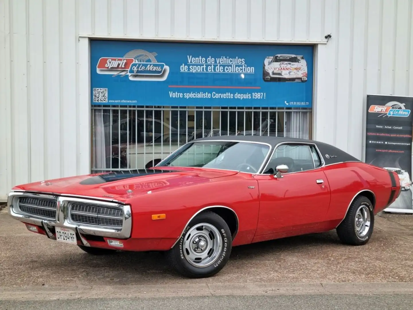 Dodge Charger SE Červená - 2