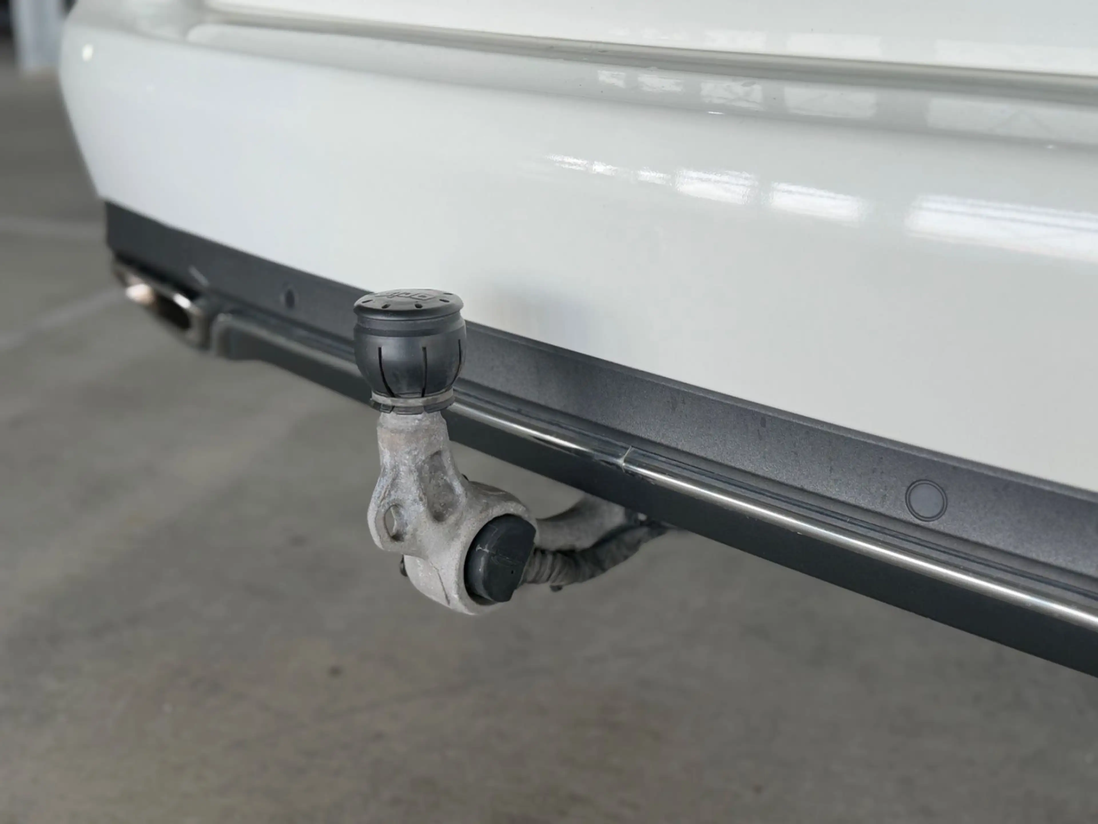 Mercedes-Benz C 400 ACC AHK BT SH RFK AMBI. PANO LKA USB VZA — photo 10