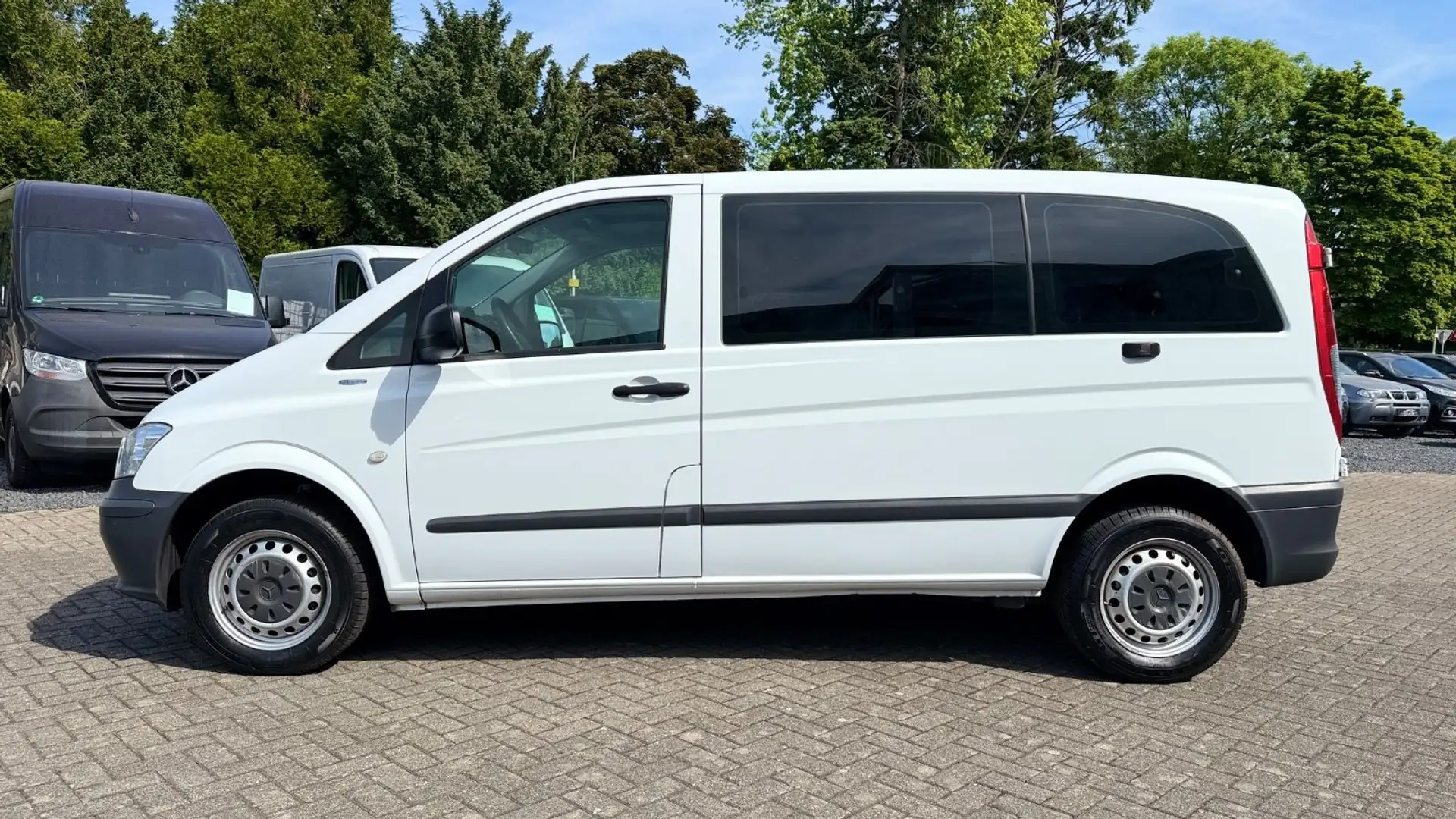 Mercedes-Benz Vito 110 CDI Kompakt KLIMA SHZ PDC 5-SITZER Blanc - 2