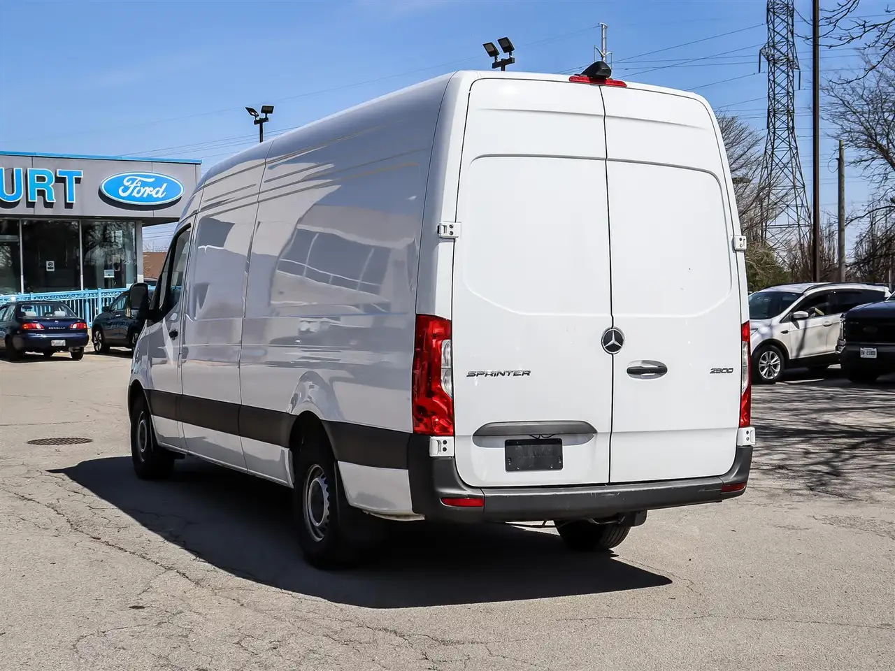 Mercedes-Benz Sprinter снимка Mercedes-Benz Sprinter