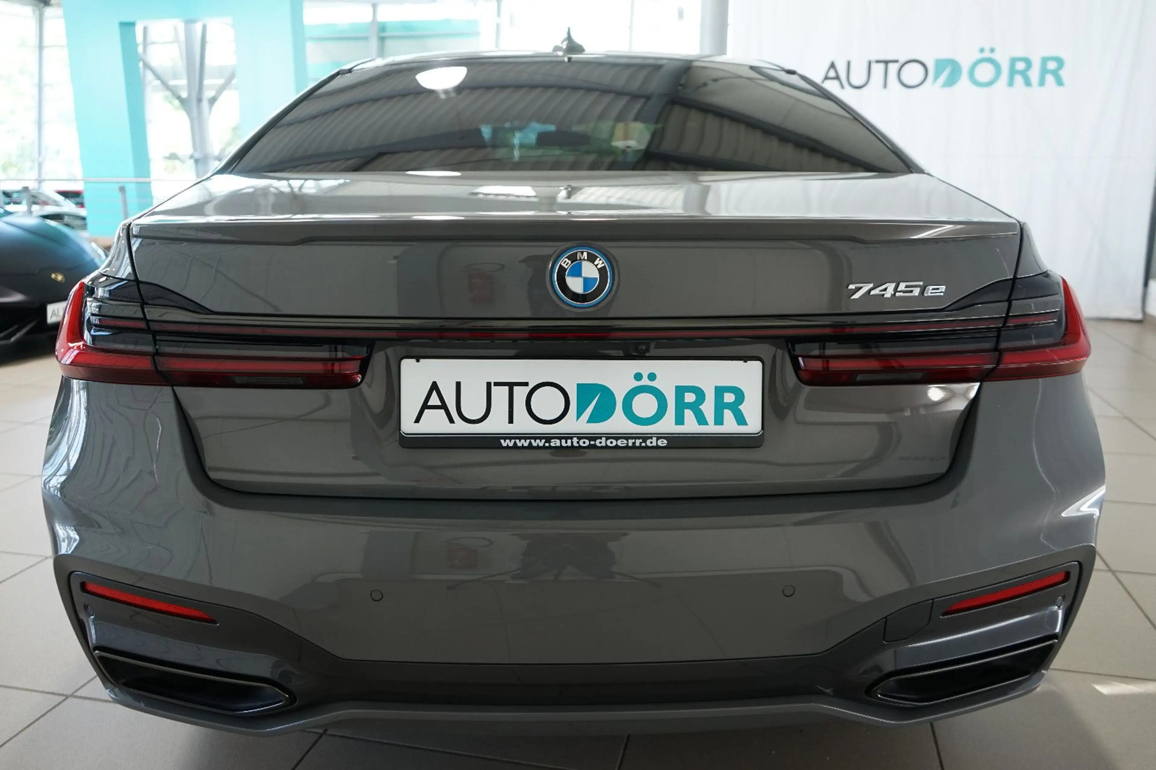 BMW 745 e M Sport Massage+HK+FondEntertainment+Luftf. — photo 4