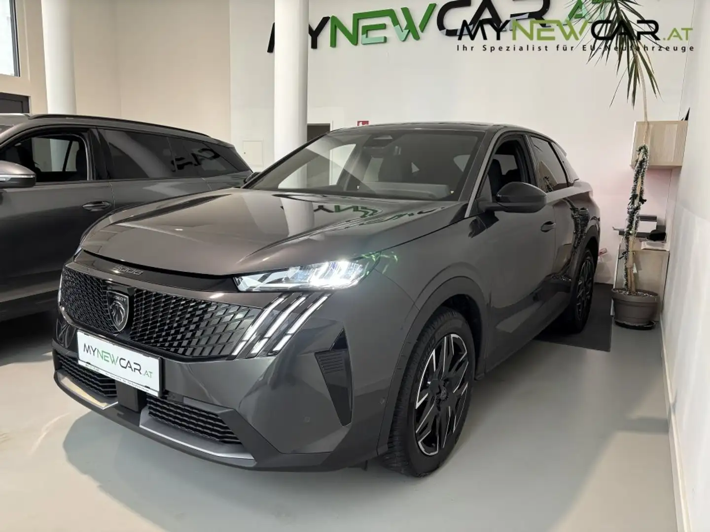 Peugeot 3008 Allure Hybrid 145 e-DCS6 | Drive Assist NAVI ACC Grau - 2