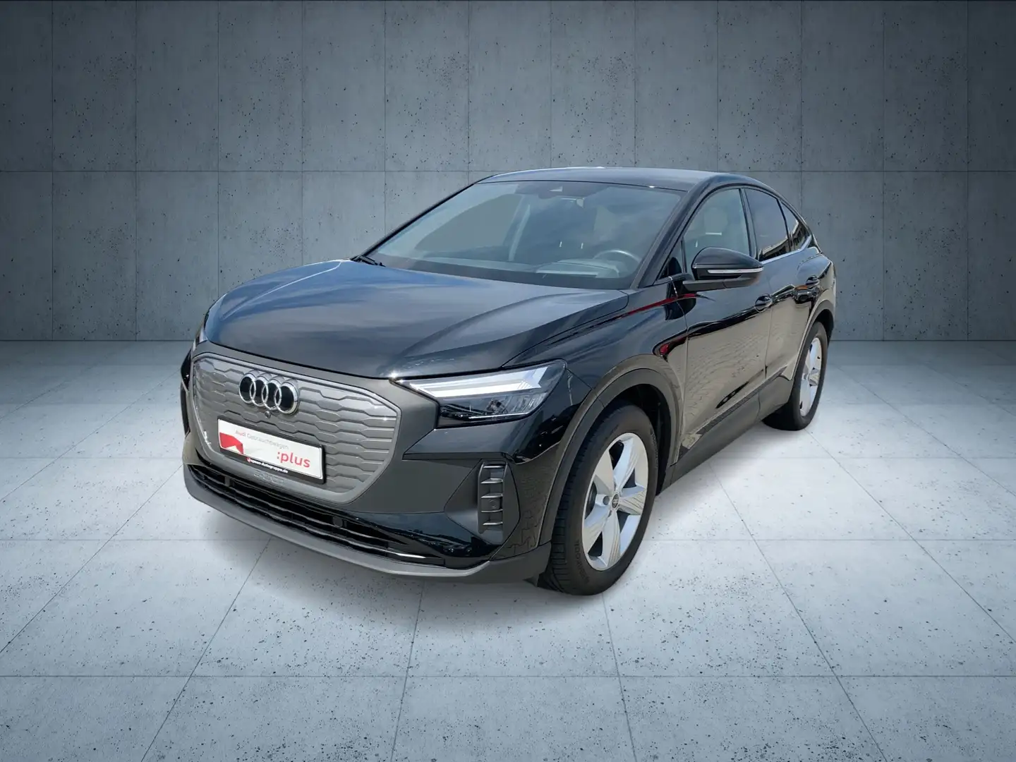 Audi Q4 e-tron Q4 Sportback e-tron 35 e-tron Matrix ACC HUD Schwarz - 2