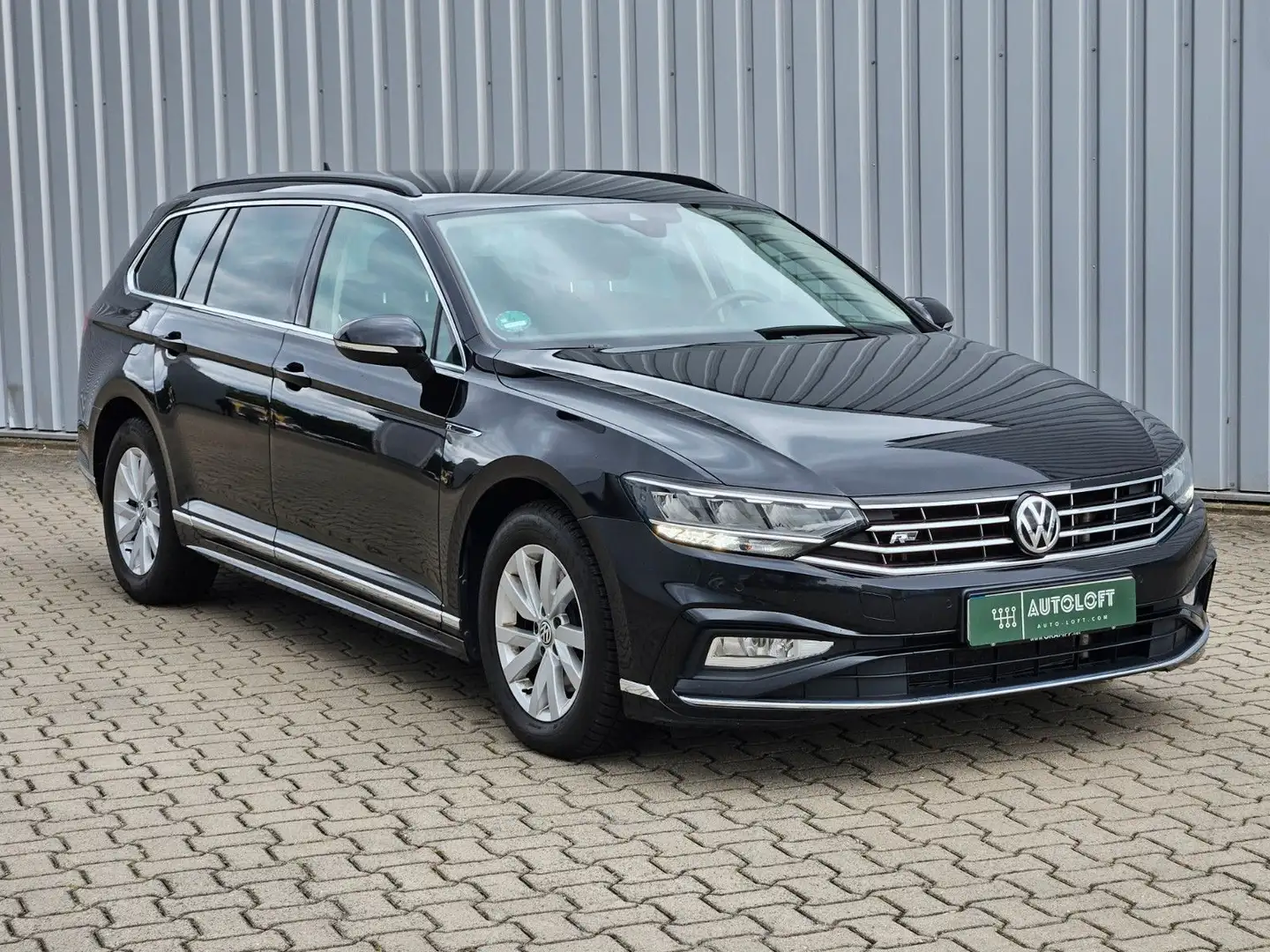 Volkswagen Passat Variant TDI DSG R-Line#AHK#R-CAM#ACC#ergo Schwarz - 2