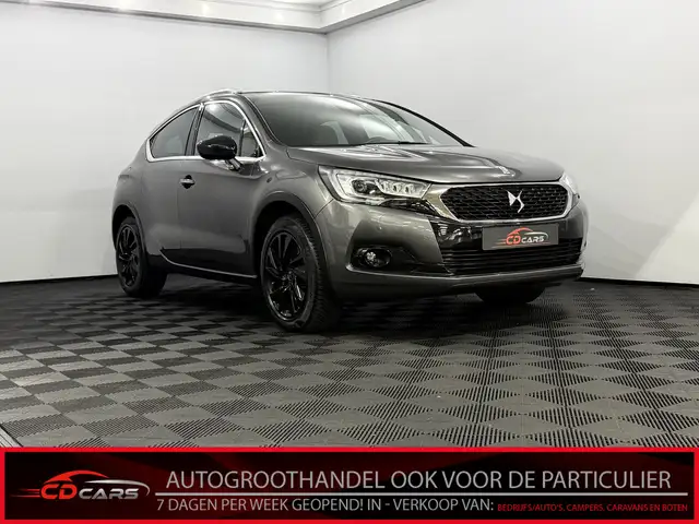 DS Automobiles DS 4 Crossback 1.6 THP Chic Leder, Camera, Navi, Memory stoelen,