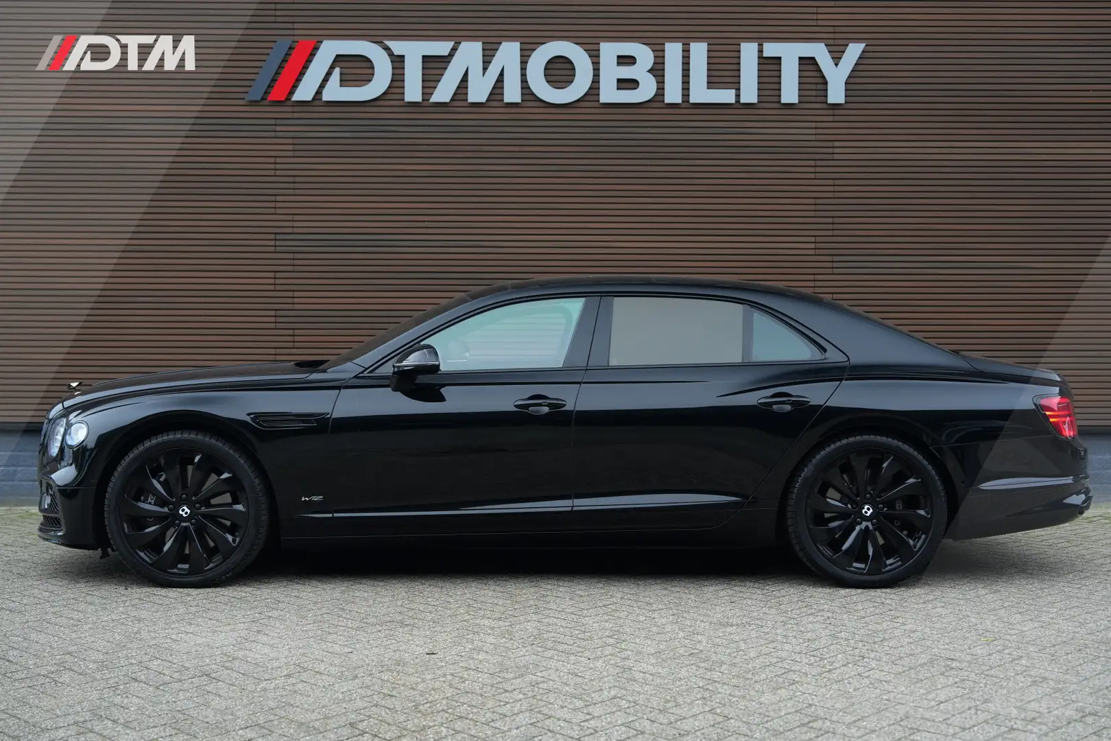 Bentley Flying Spur 6.0 W12 Mulliner | €392K NEW | BTW | Noir - 2
