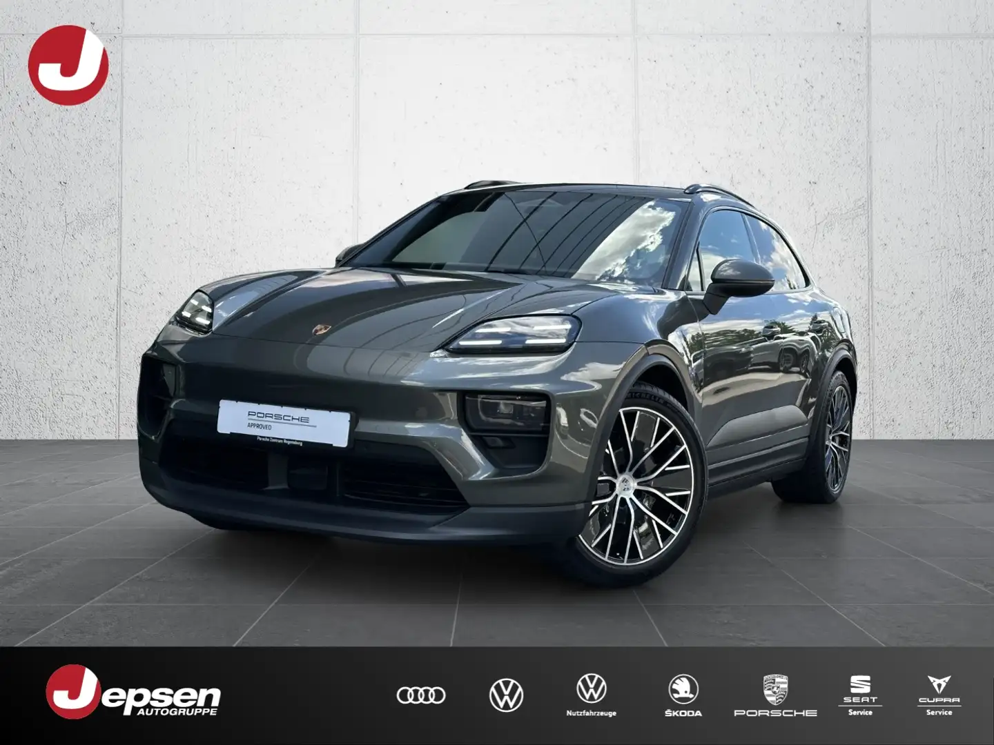 Porsche Macan 4 AHK PANO BOSE Grün - 1