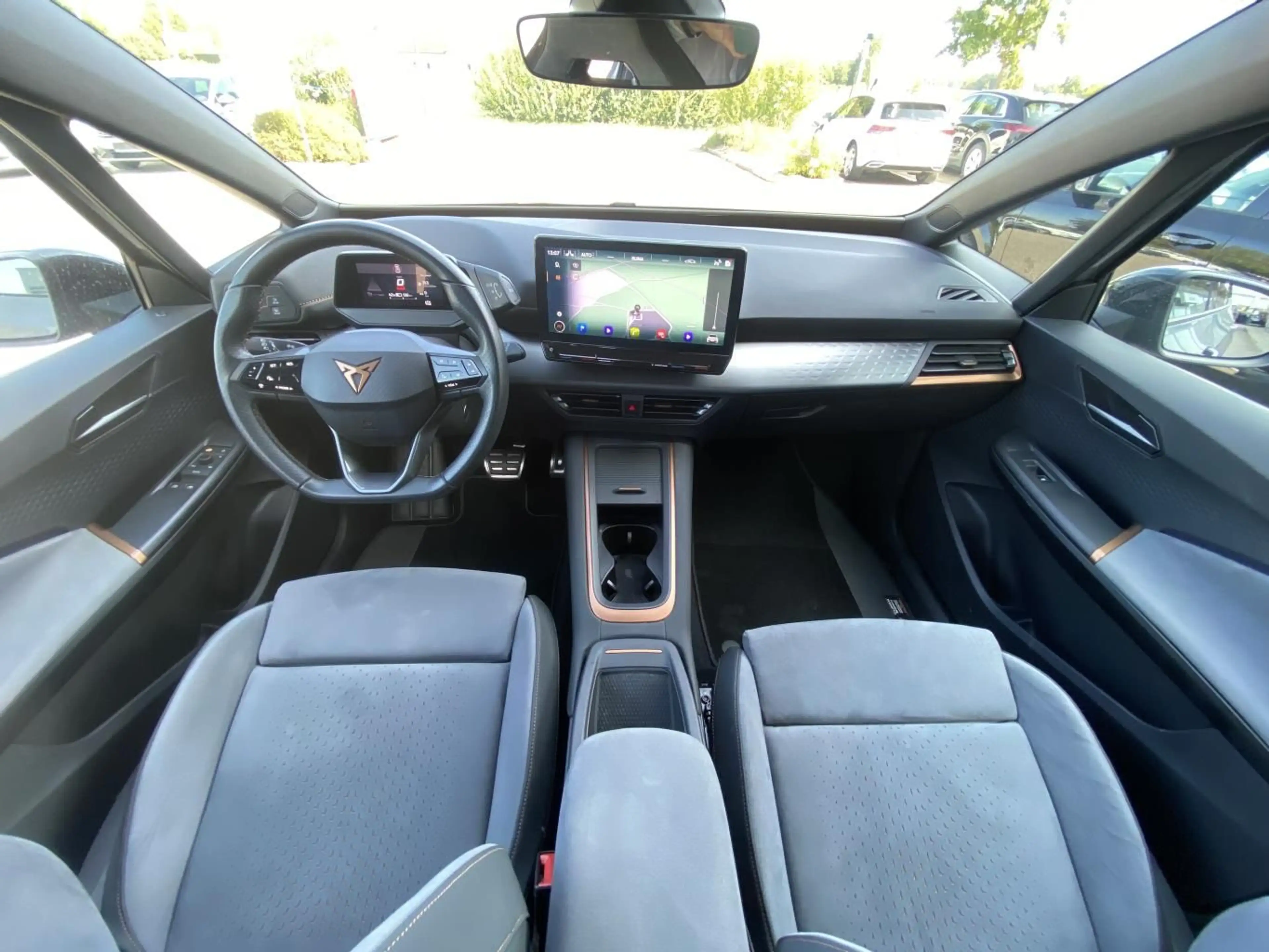 CUPRA Born SCHALENSITZE+19"-KUPFER+NAVI+KAMERA+LED+EL. — photo 12