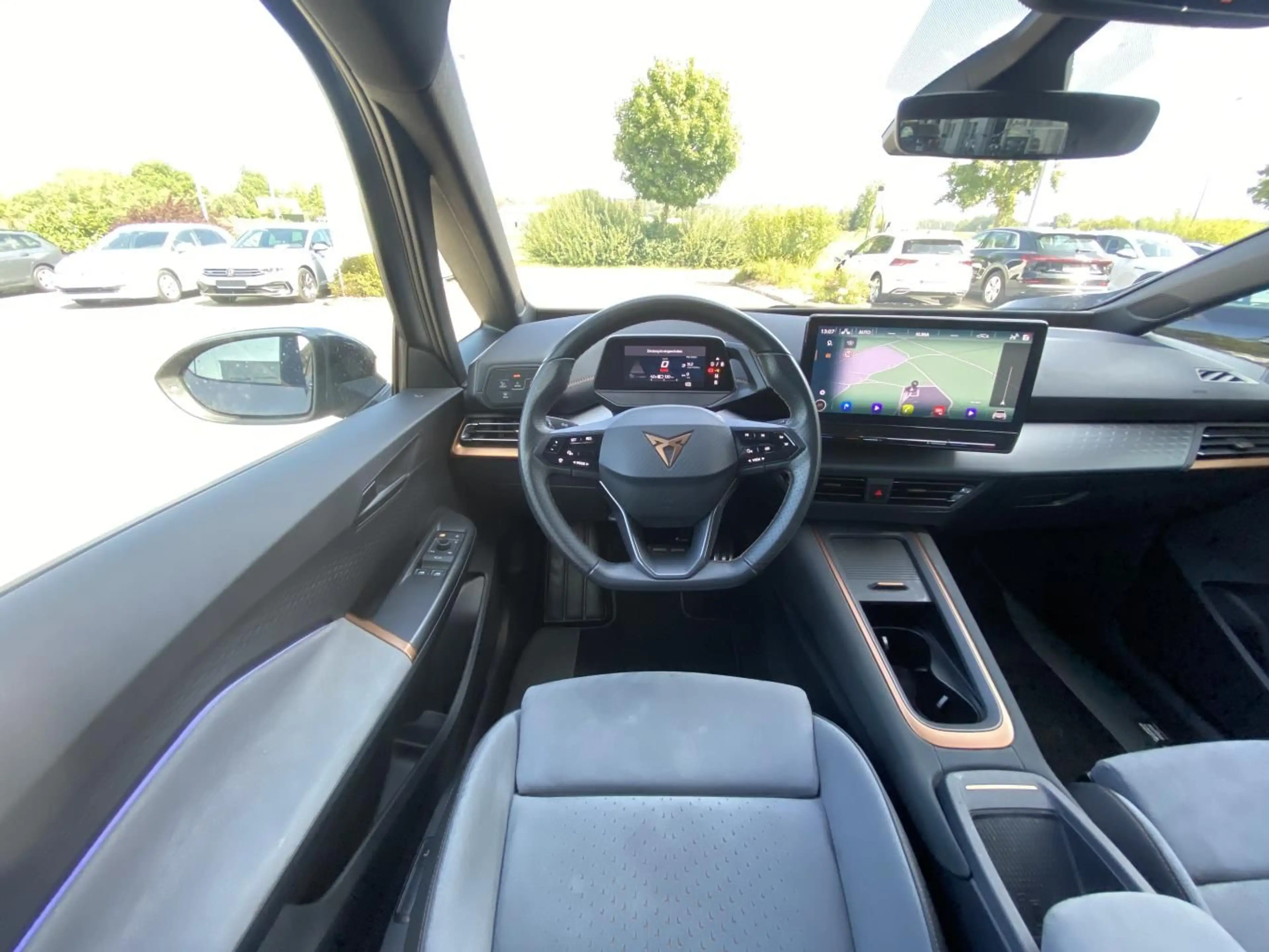 CUPRA Born SCHALENSITZE+19"-KUPFER+NAVI+KAMERA+LED+EL. — photo 11