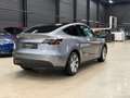 Tesla Model Y Model Y LONG RANGE AWD - LOW MILEAGE - TOW HOOK Gris - thumbnail 3