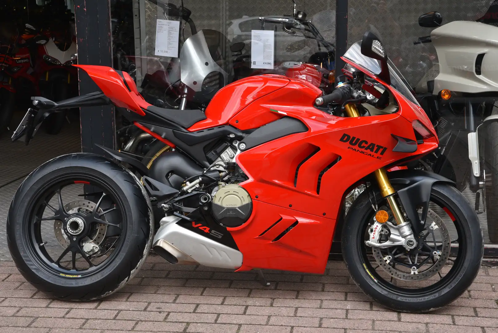 Ducati Panigale V4 S ***MOTO VERTE*** Rouge - 2