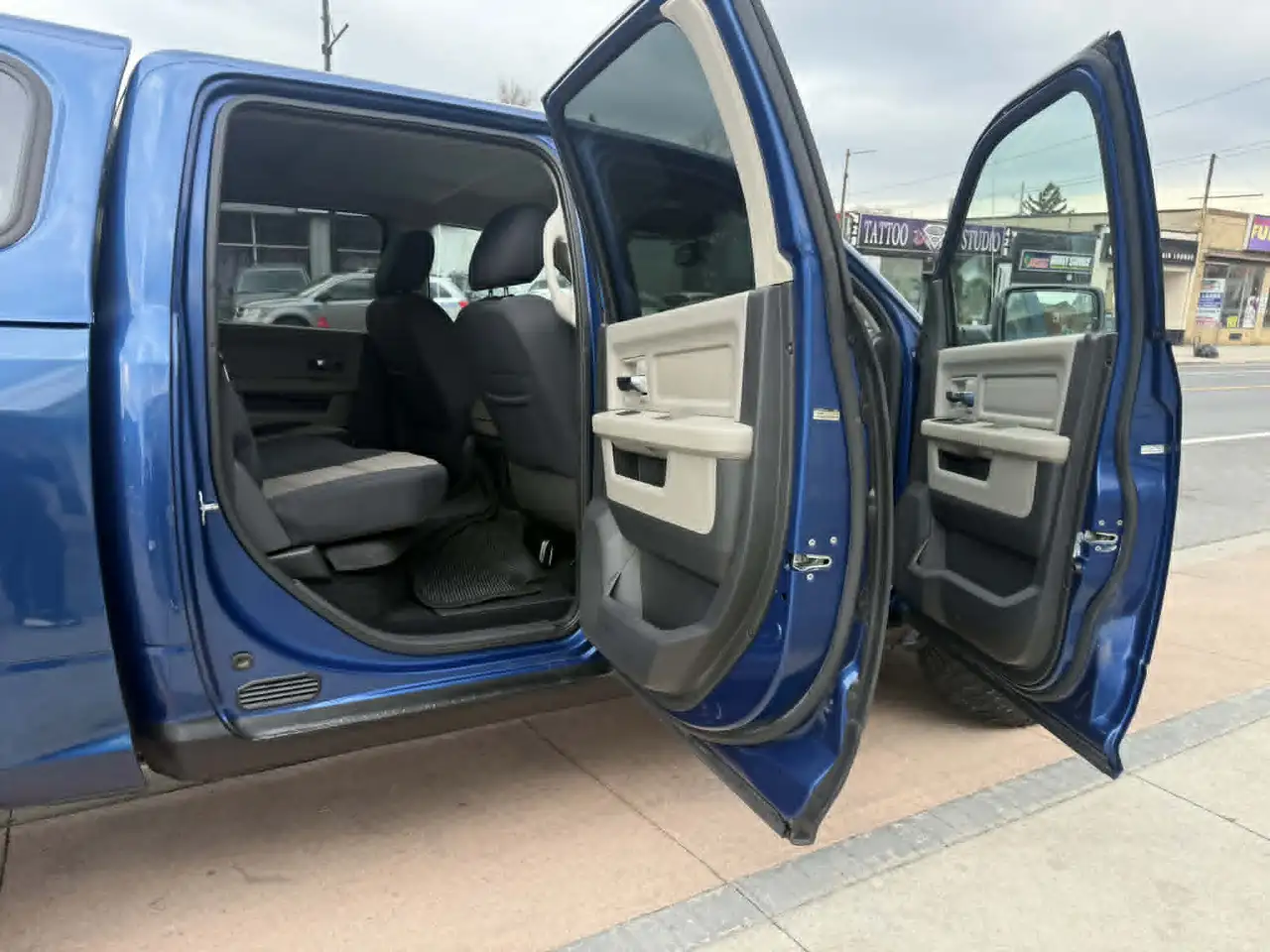 RAM 1500 снимка RAM 1500