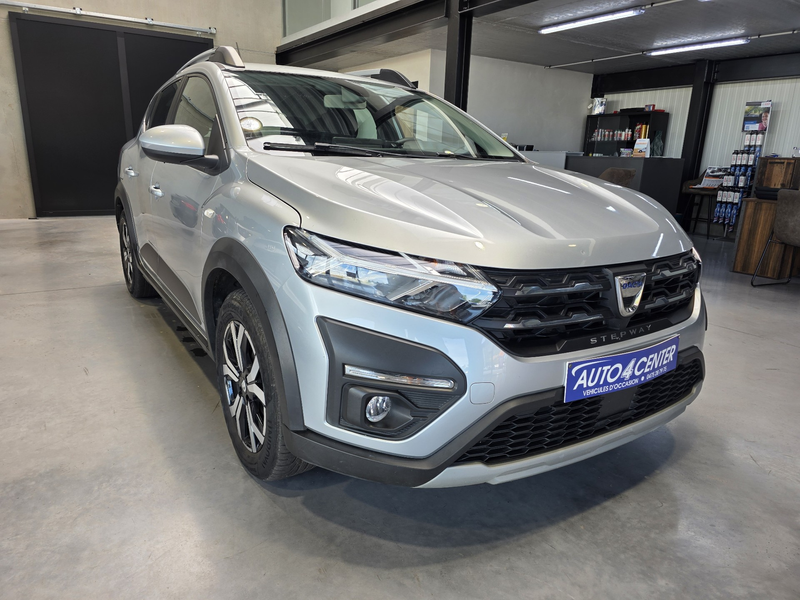 Dacia Sandero 1.0 TCe Stepway // GARANTIE 1 AN // — photo 3