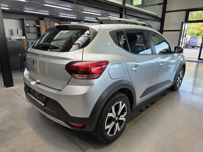 Dacia Sandero 1.0 TCe Stepway // GARANTIE 1 AN // — photo 4