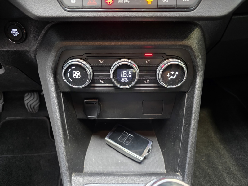 Dacia Sandero 1.0 TCe Stepway // GARANTIE 1 AN // — photo 10