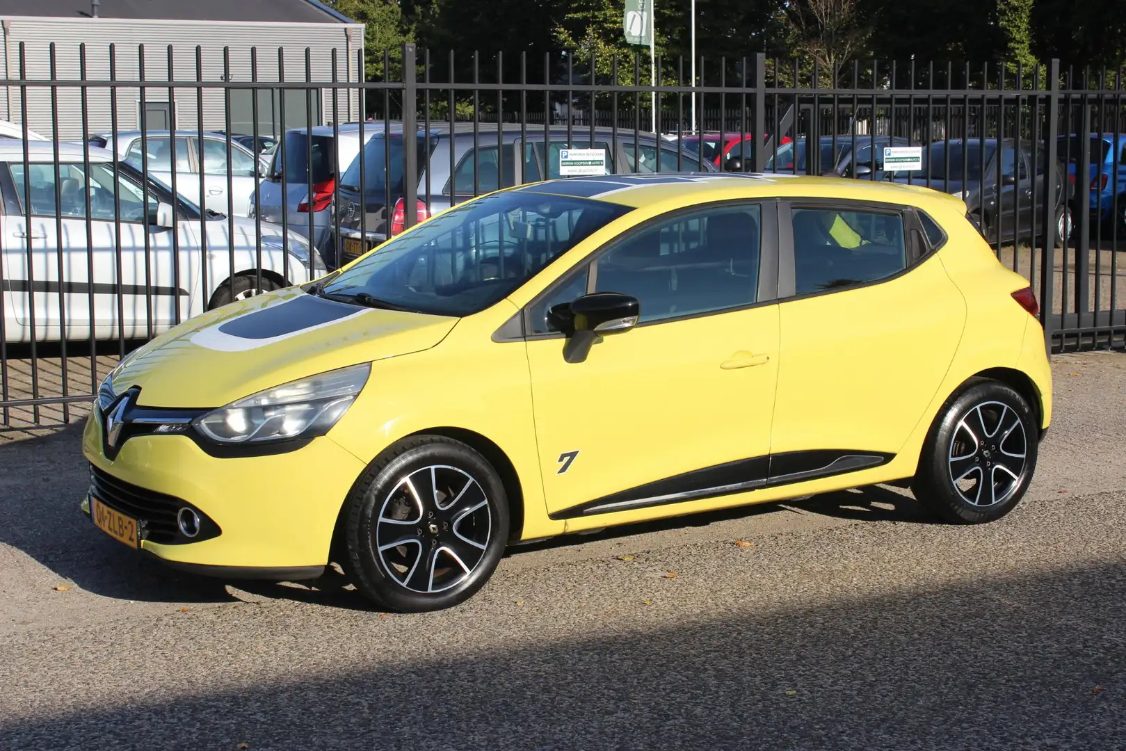 Renault Clio 0.9 TCe Navigatie, Airco! Geel - 1