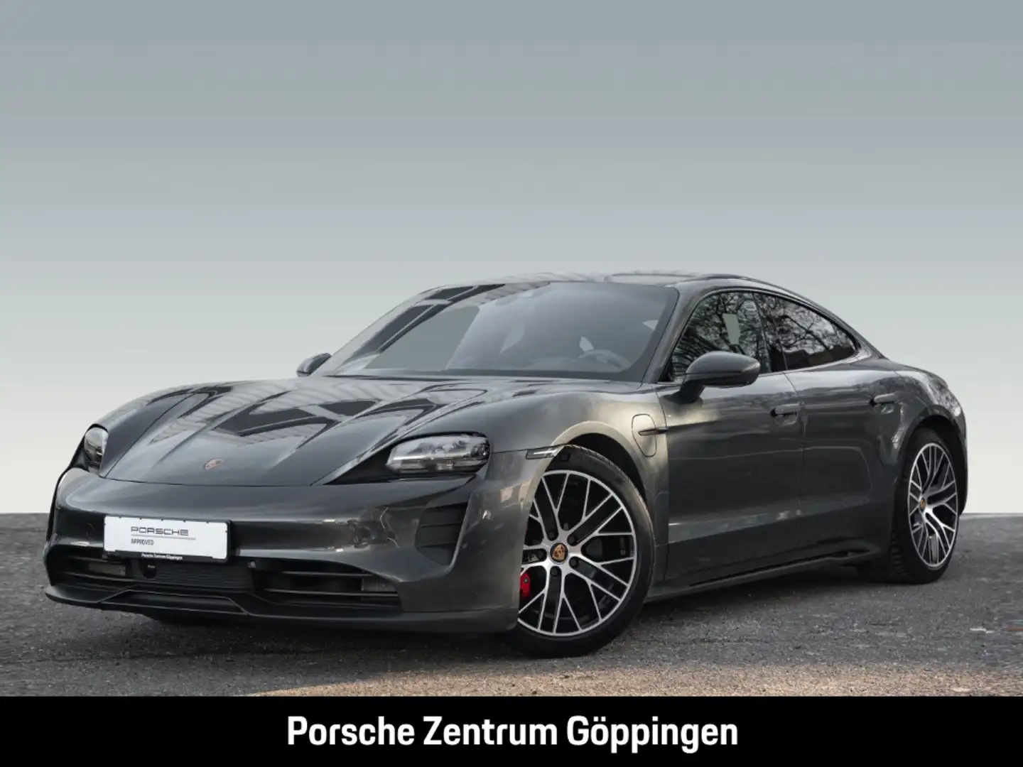 Porsche Taycan GTS HA-Lenkung InnoDrive Head-Up BOSE Grau - 1