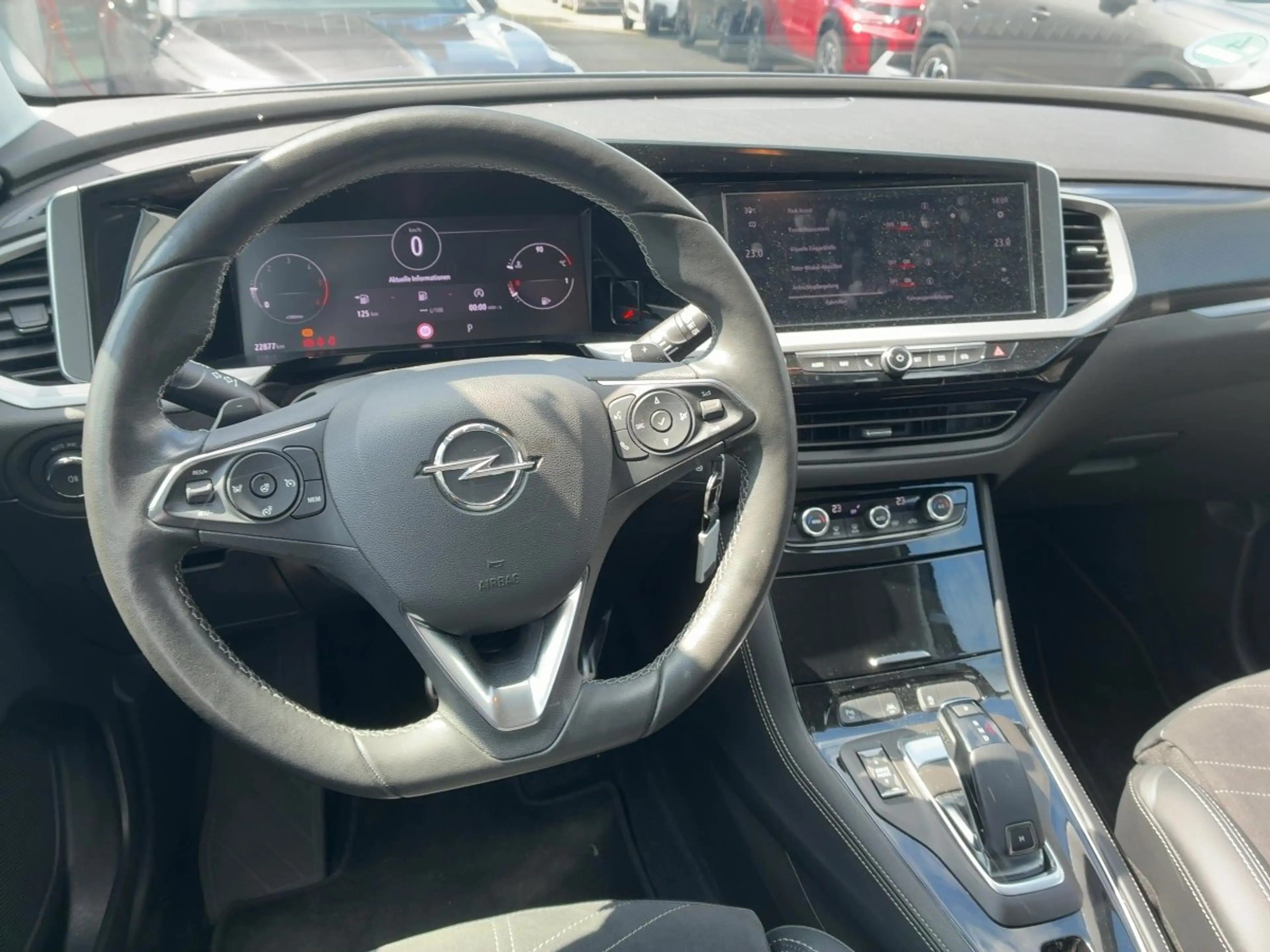 Opel Grandland 1.5 D GS Line Alcantara+LED+Navi+SHZ — photo 11