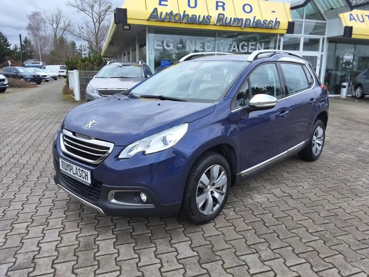 Peugeot 2008 1.6 HDI  FAP Allure Klimaaut.Navi Sitzheizung PDC Blau - 1