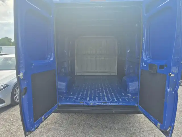 Fiat Ducato view 5