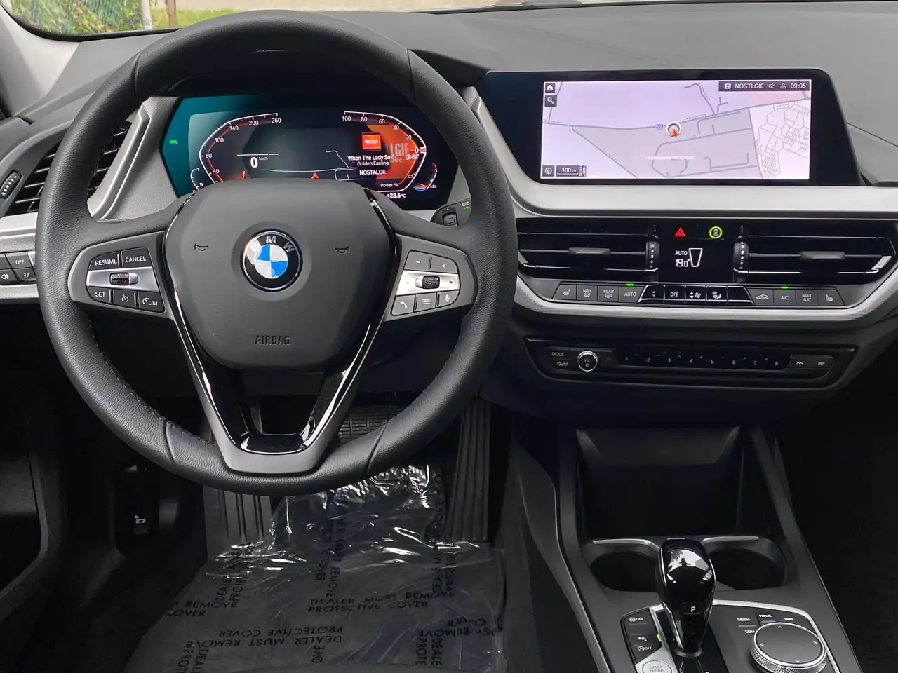 BMW 118 Live Cockpit,Apple carplay,Parkeerhulp met camera,LED koplampen, миниатюра 4