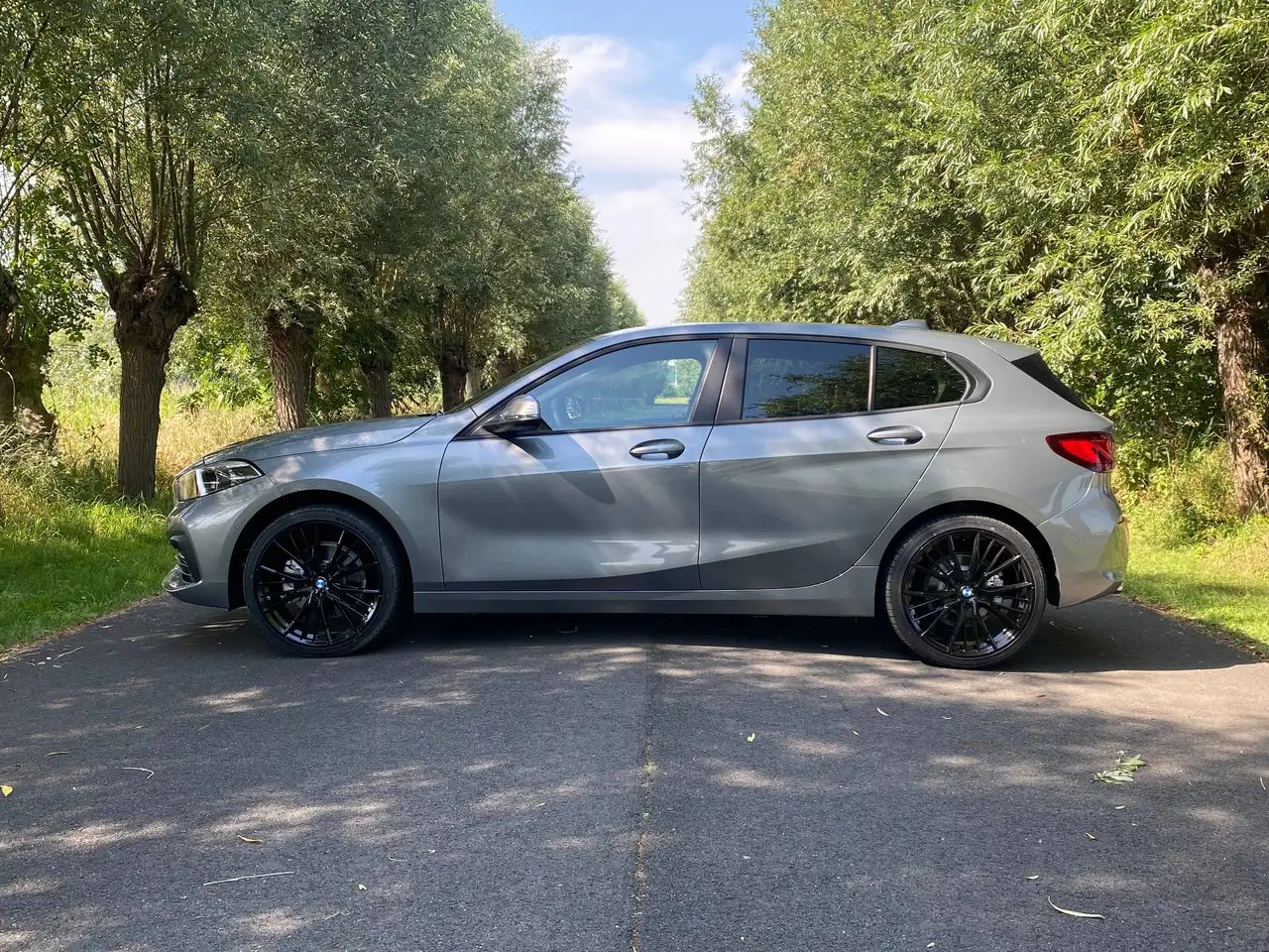 BMW 118 Live Cockpit,Apple carplay,Parkeerhulp met camera,LED koplampen, миниатюра 18