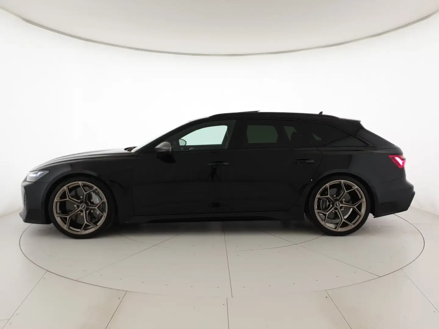 Audi RS6 Avant 4.0TFSI 630CV quattro tiptronic Performance Nero - 2