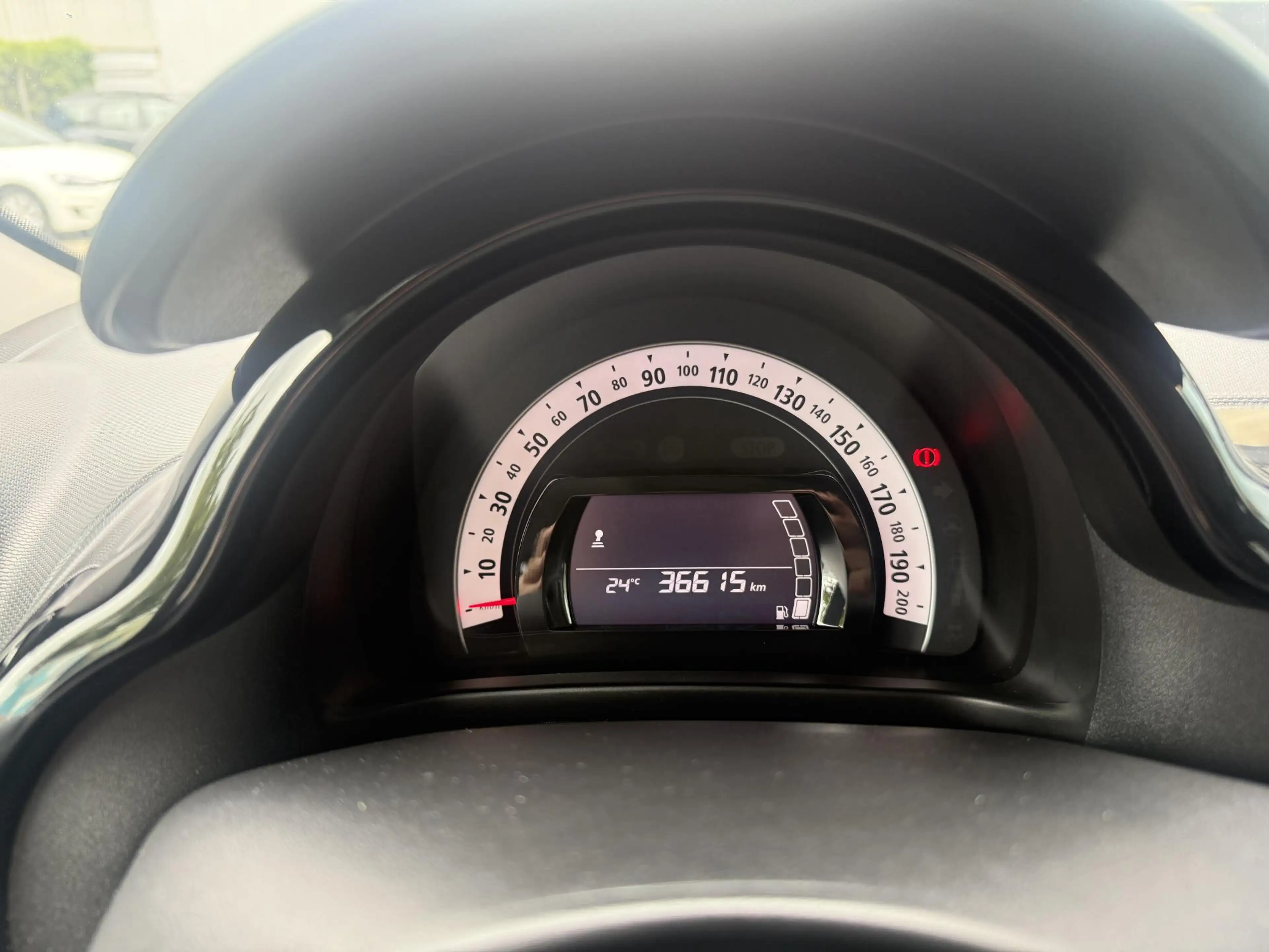 Renault Twingo 1.0 SCe Collection — photo 7