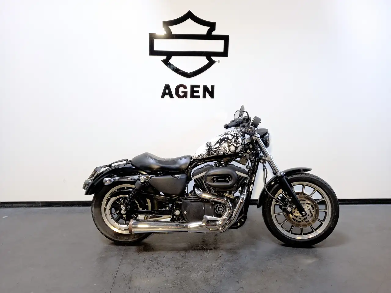 Harley-Davidson Sportster 883