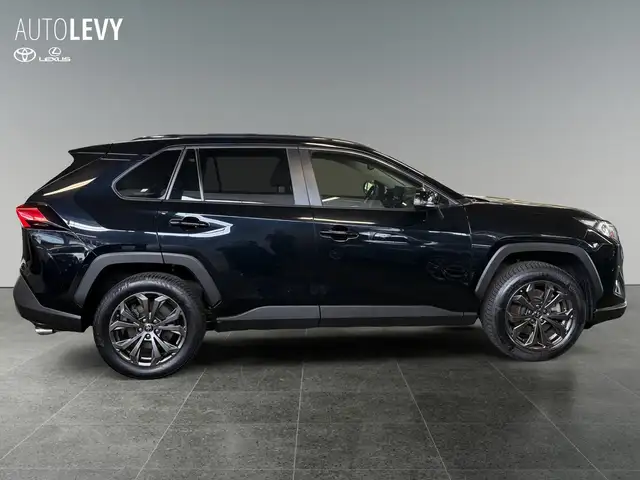 Toyota Rav4 view 7