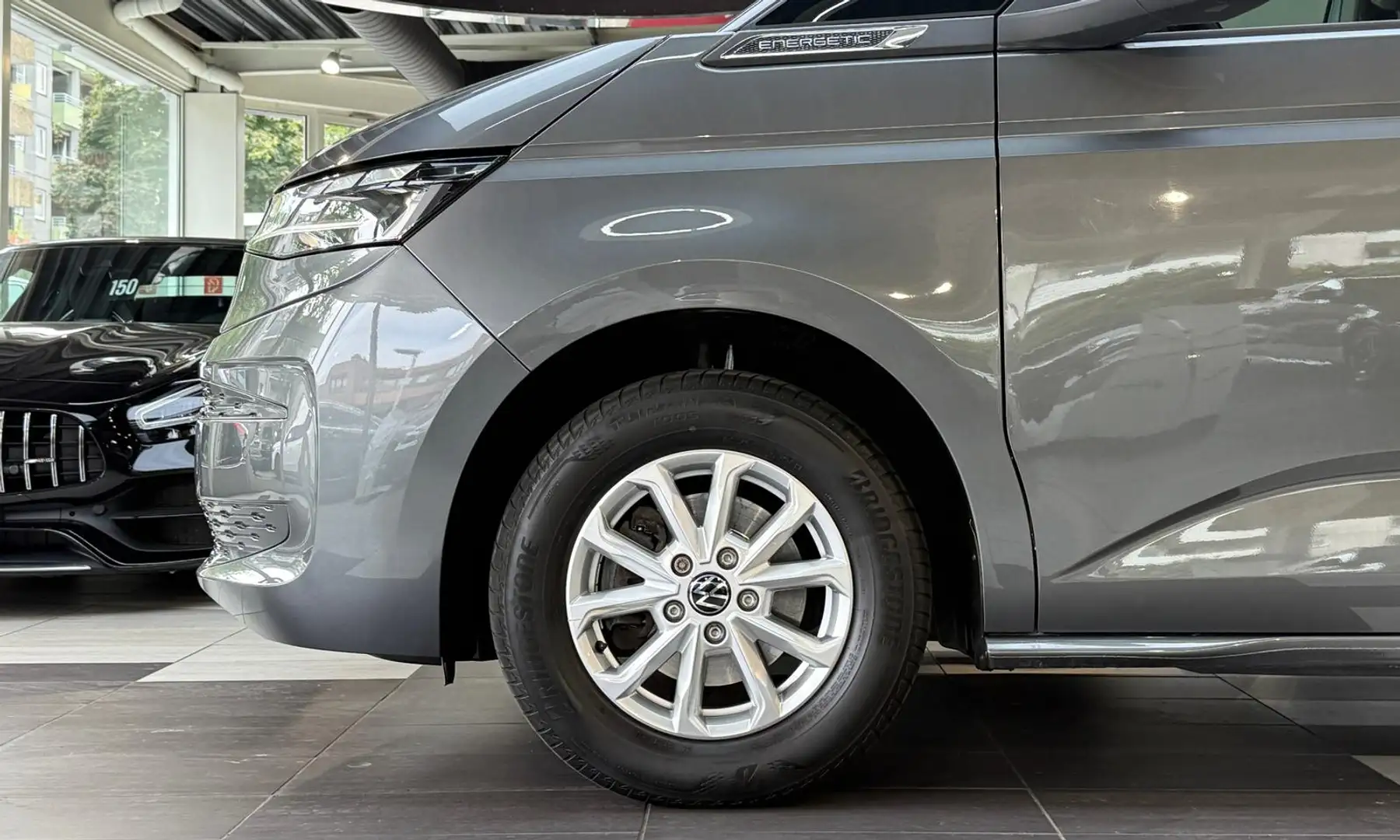 Volkswagen T7 Multivan 1.5 16V TSI DSG Kamera 7-Sitzer Gris - 2