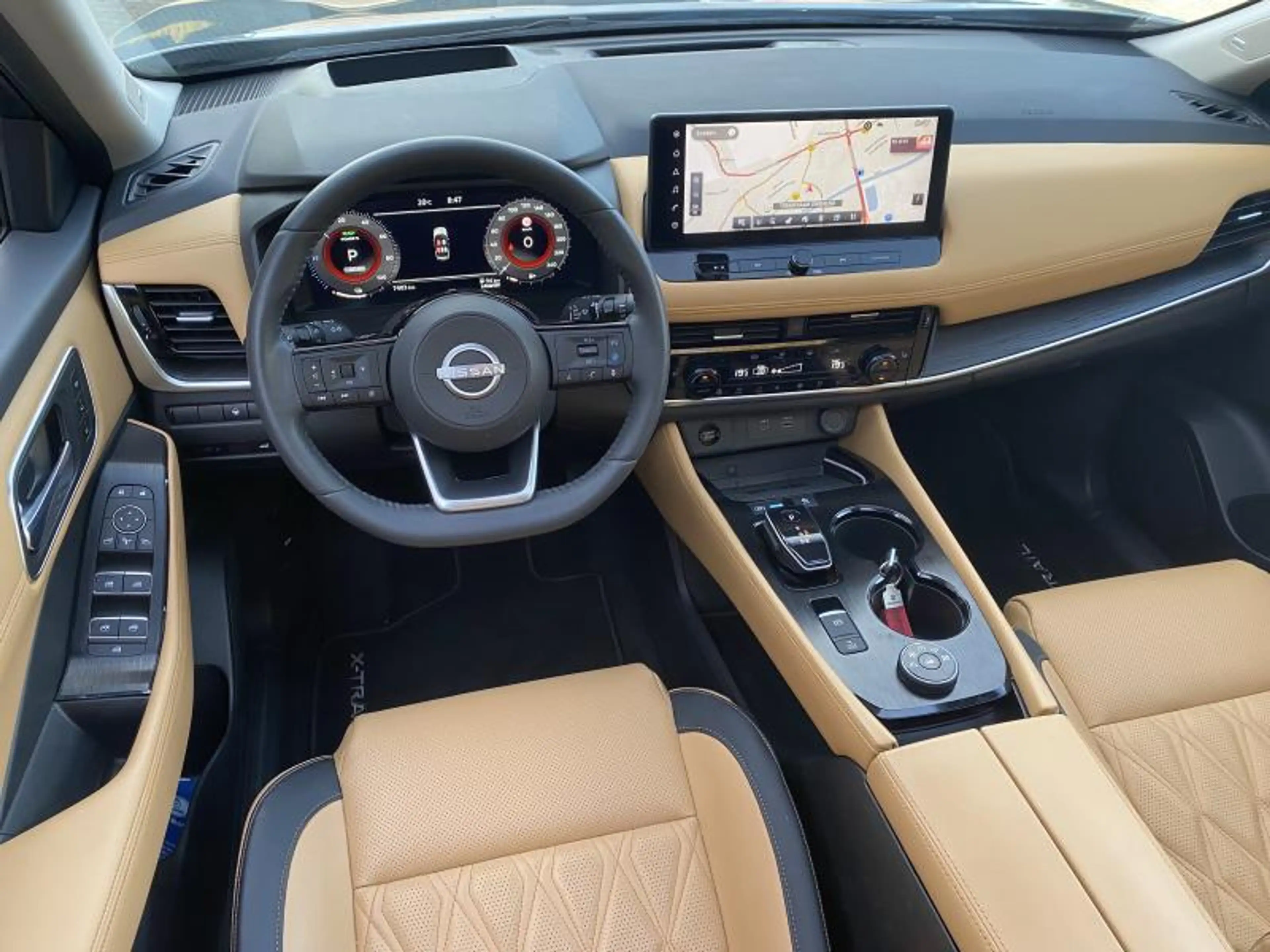 Nissan X-Trail TEKNA PLUS e-4orce = 4WD Directiewagen 4x4 met wei — photo 10