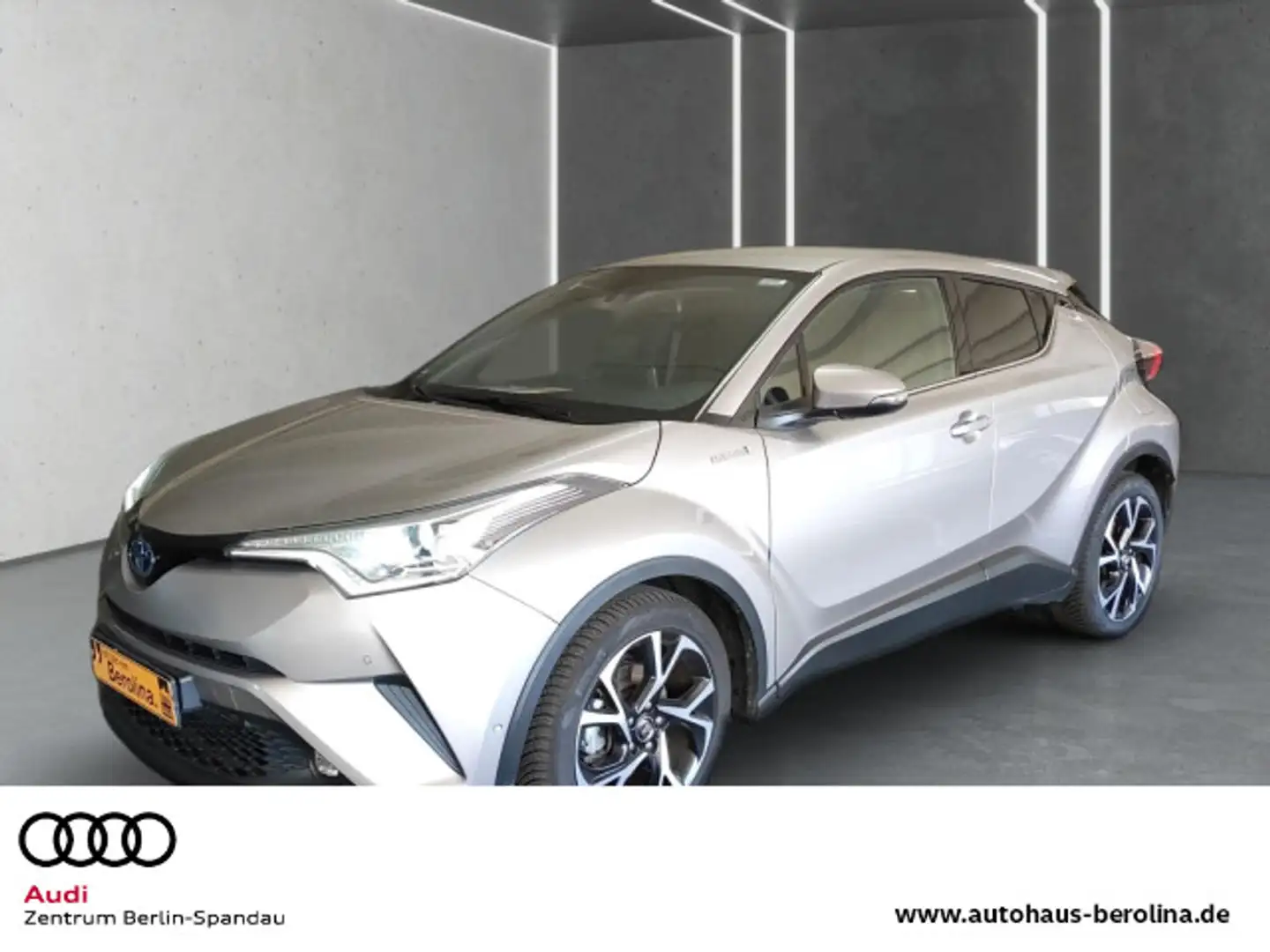 Toyota C-HR 1.8 Hybrid Club CVT *R-CAM*LED*GRA*PDC*SHZ* Grijs - 1