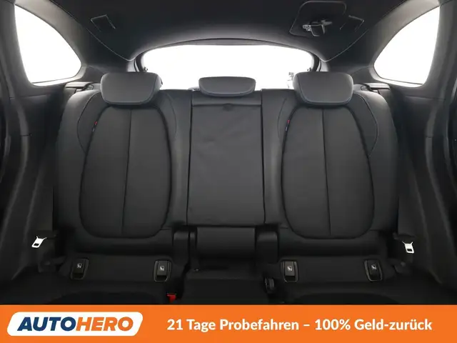 BMW X1 view 16