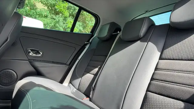 Renault Megane view 9