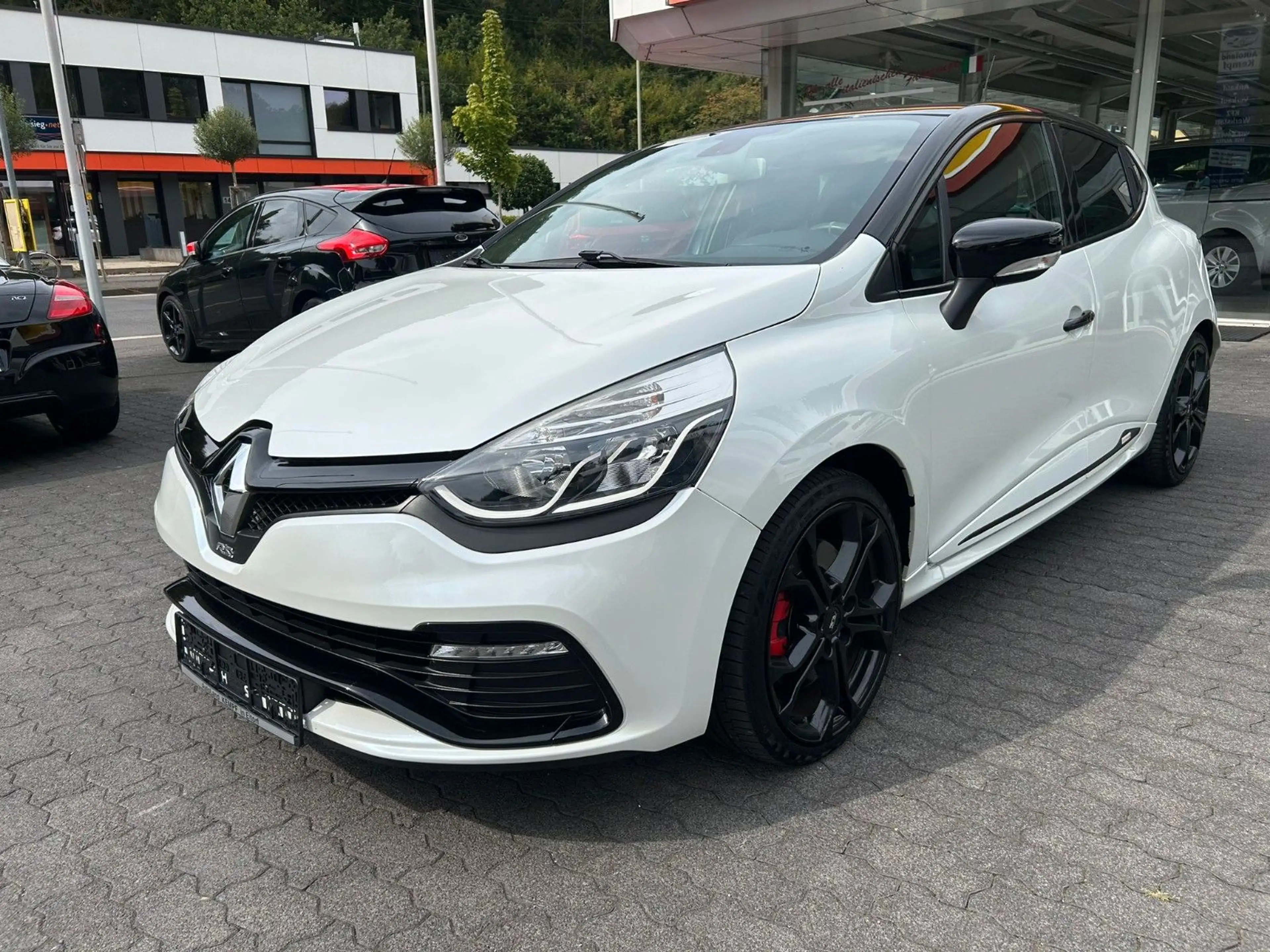 Renault Clio IV RS Monaco GP 2. Hd.scheckheft