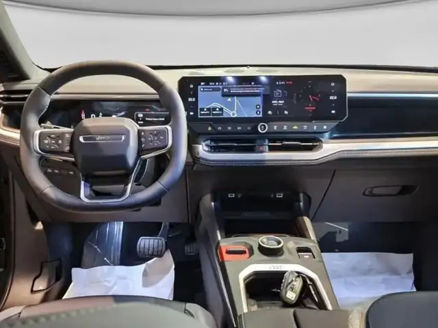 Jeep Compass view 5