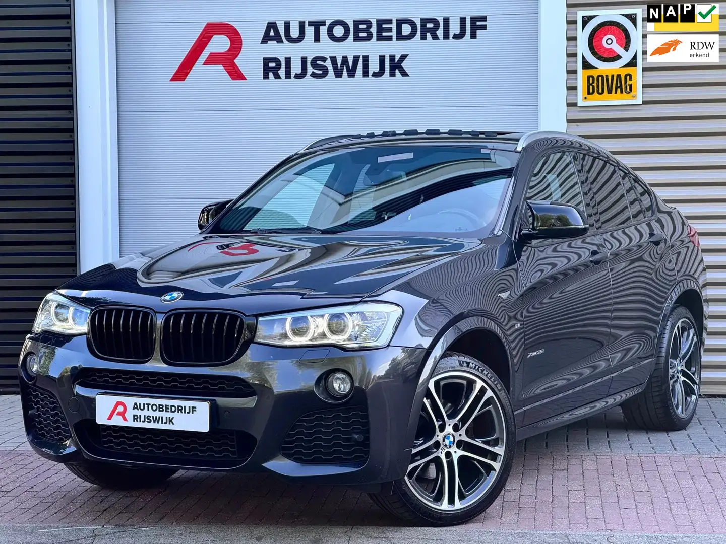 BMW X4 XDrive35i High Executive Pano/Memory/HuD/Camera Grijs - 1