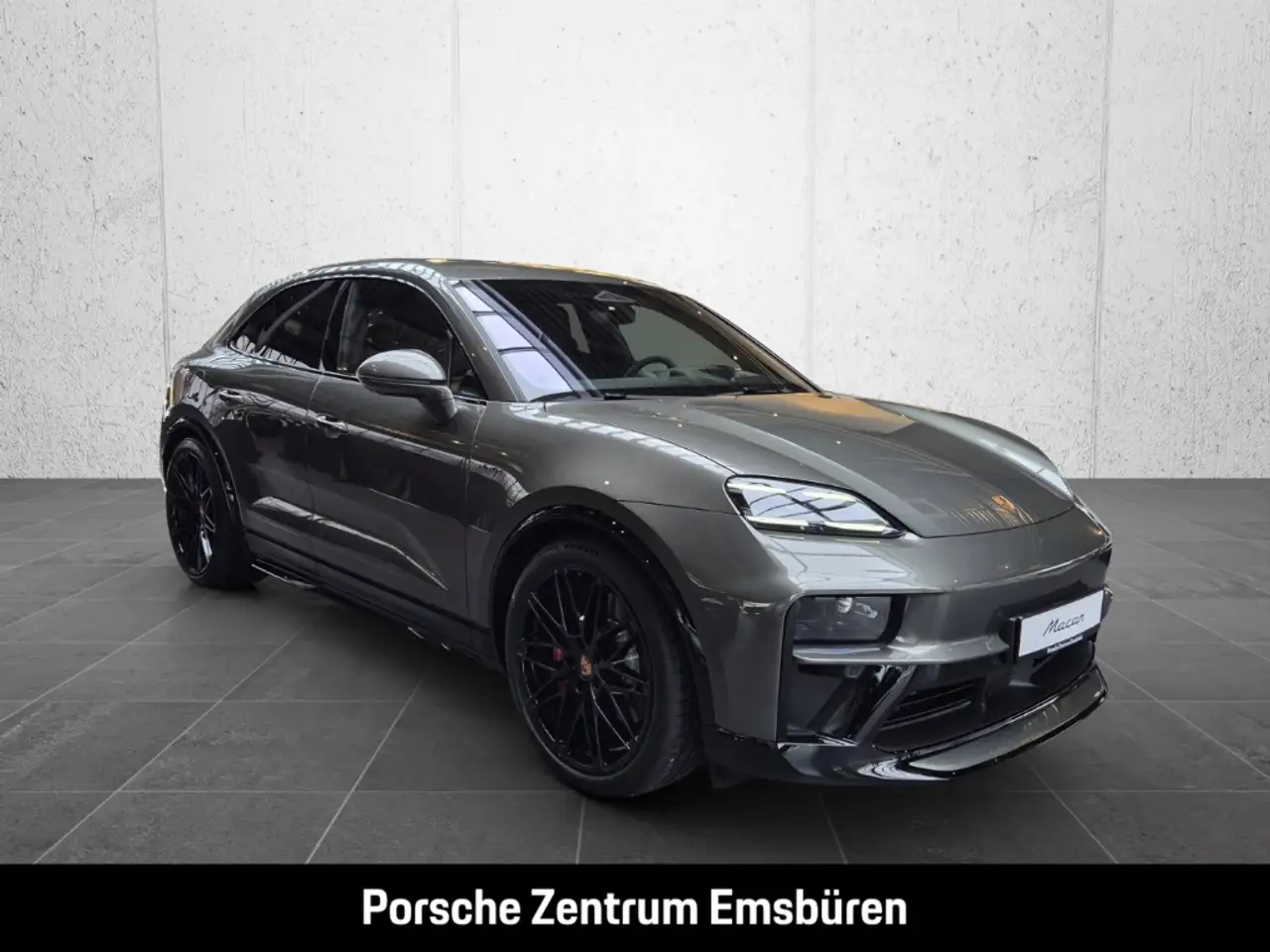 Porsche Macan GTS Pano Bose Hinterachslenk Servo-Plus Surround-V 8