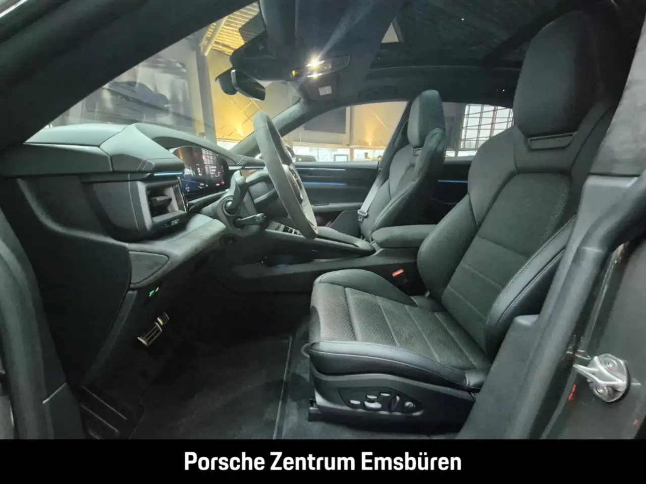 Porsche Macan GTS Pano Bose Hinterachslenk Servo-Plus Surround-V 16