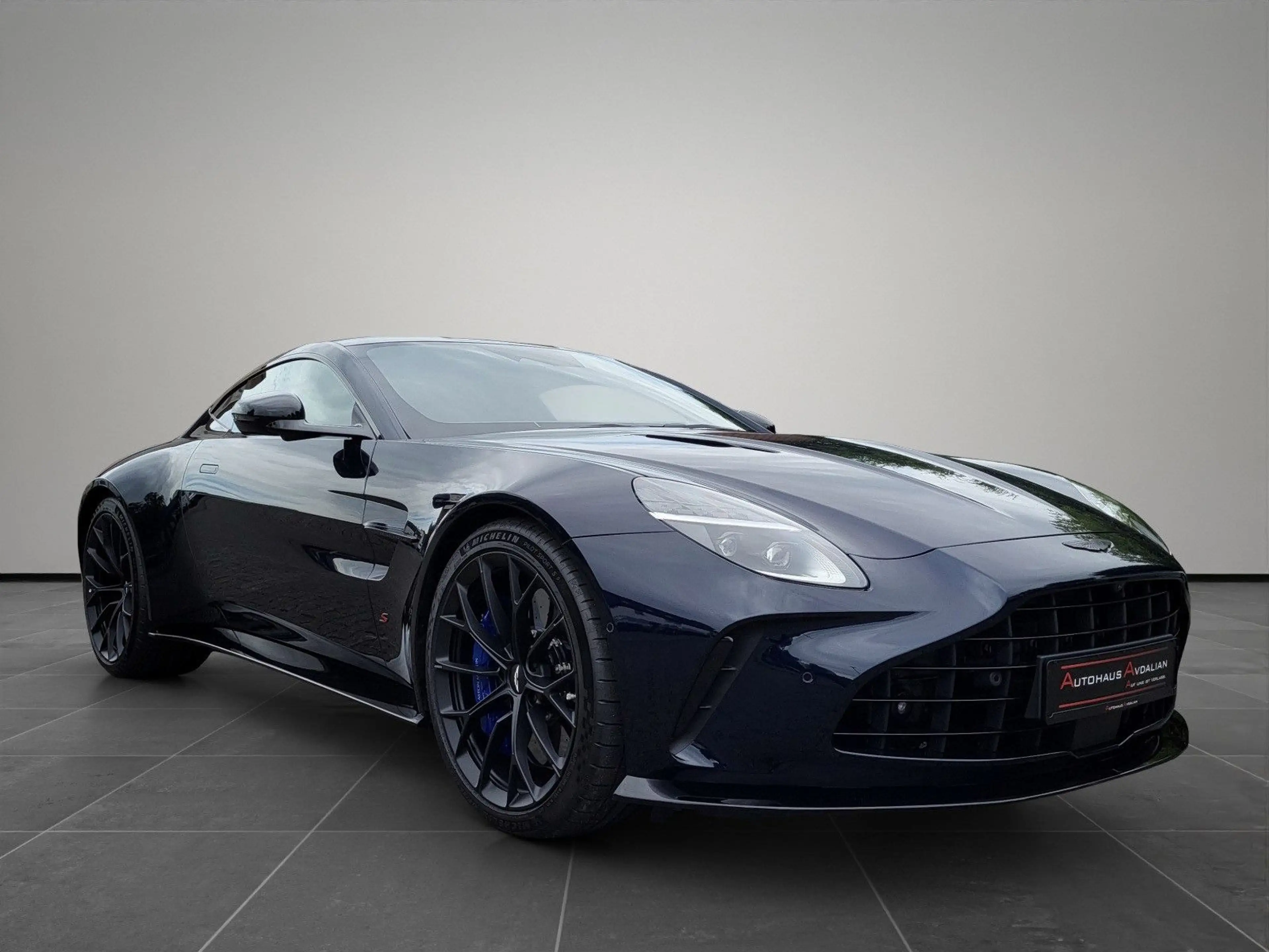 Aston Martin V8 S Coupe MY26 | CCB | PPF — photo 7