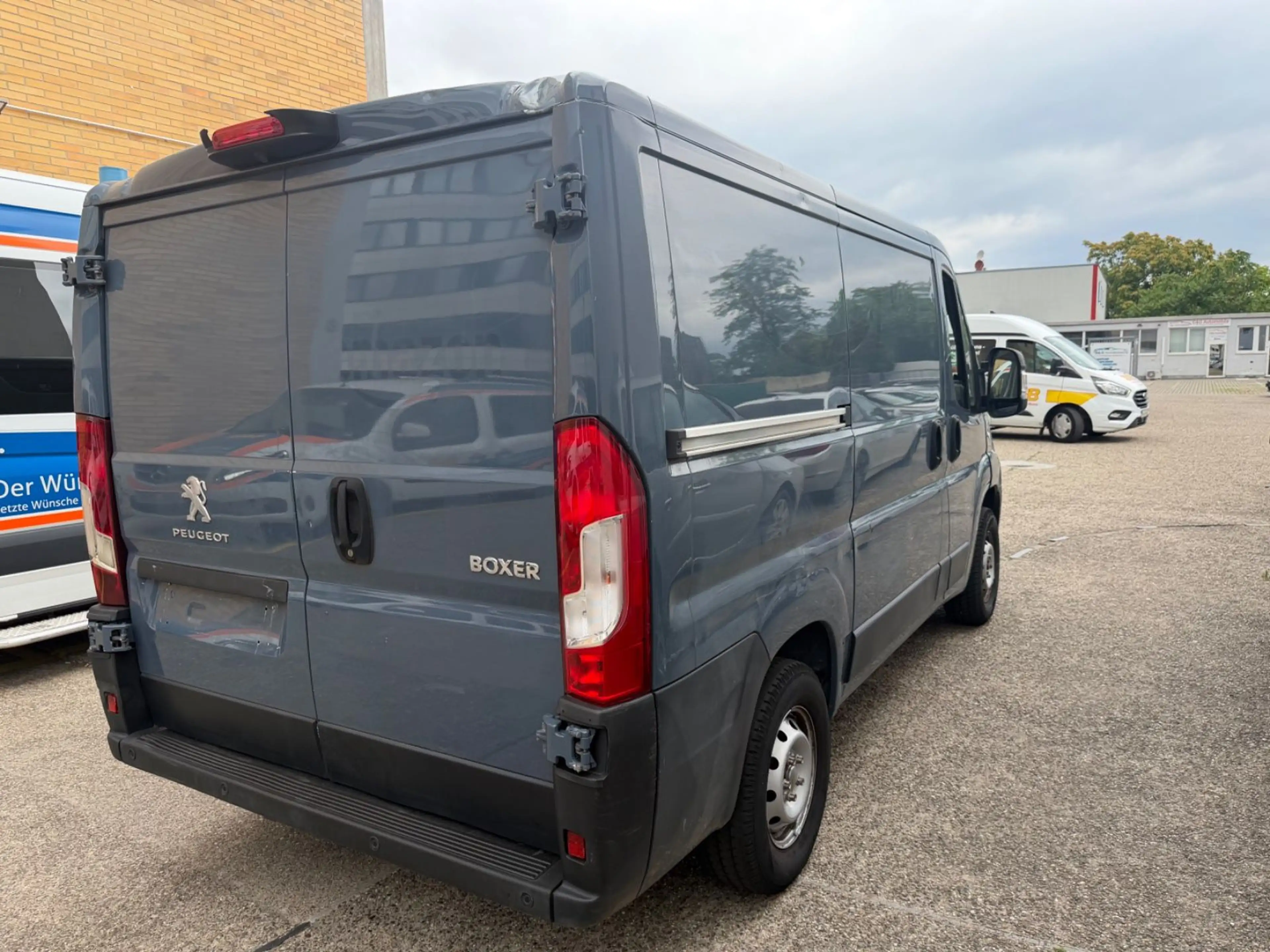 Peugeot Boxer Kasten 328 L1H1 Pro BlueHDi 120 Stop&Start — photo 5